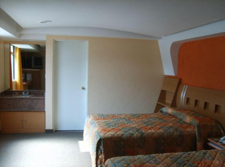 Hotel Terminal De Puebla Extérieur photo