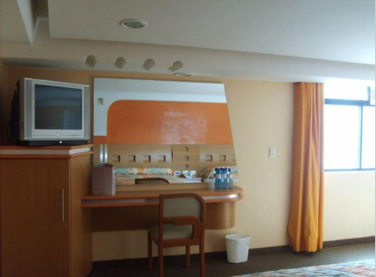 Hotel Terminal De Puebla Extérieur photo